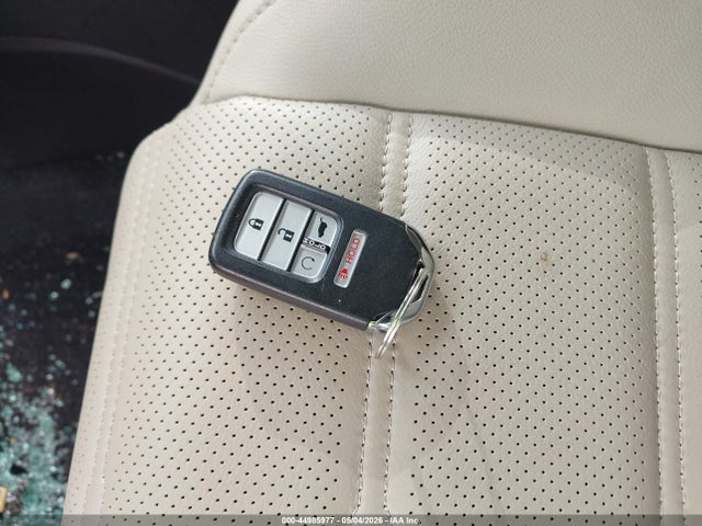 44985977 :رقم المزاد ، 7FARW2H96NE024627 vin ، 2022 Honda Cr-v Awd Touring مزاد بيع