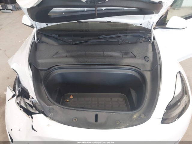 Продаж на аукціоні авто 2022 Tesla Model Y Long Range Dual Motor All-wheel Drive, vin: 7SAYGAEE5NF521395, номер лоту: 44986046