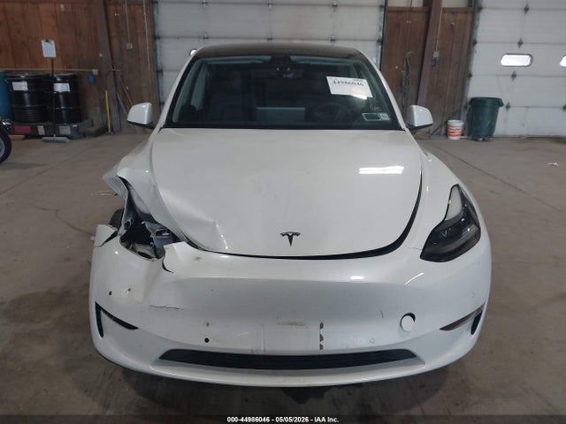 Продаж на аукціоні авто 2022 Tesla Model Y Long Range Dual Motor All-wheel Drive, vin: 7SAYGAEE5NF521395, номер лоту: 44986046