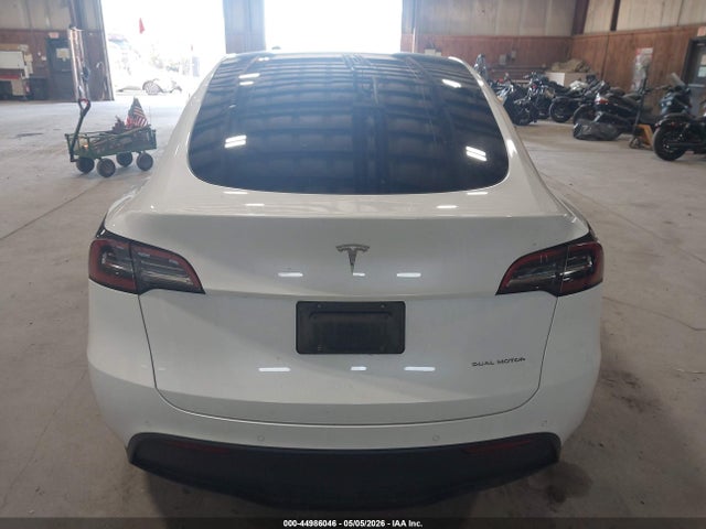 Продаж на аукціоні авто 2022 Tesla Model Y Long Range Dual Motor All-wheel Drive, vin: 7SAYGAEE5NF521395, номер лоту: 44986046