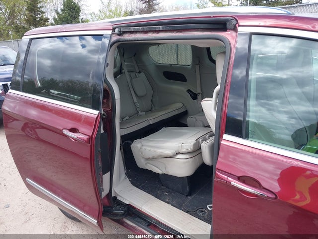 Продажа на аукционе авто 2019 Chrysler Pacifica Limited, vin: 2C4RC1GG3KR703849, номер лота: 44986052