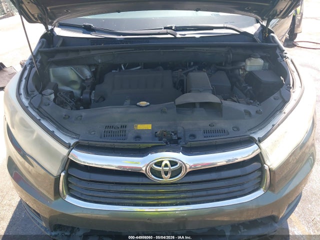 2015 Toyota Highlander Xle V6 მანქანა იყიდება აუქციონზე, vin: 5TDJKRFH2FS107721, აუქციონის ნომერი: 44986060