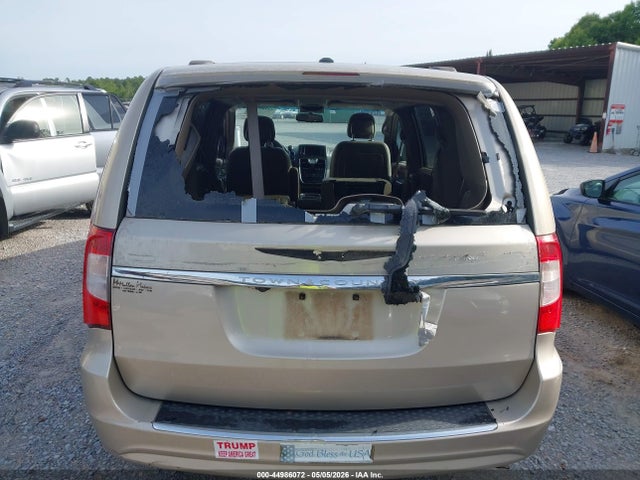 Продажа на аукционе авто 2016 Chrysler Town & Country Touring, vin: 2C4RC1BGXGR253289, номер лота: 44986072