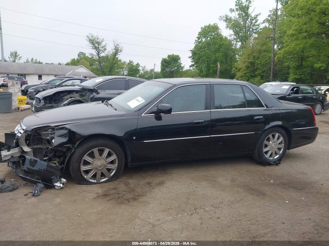 2007 Cadillac Dts Luxury Ii მანქანა იყიდება აუქციონზე, vin: 1G6KD57Y47U138815, აუქციონის ნომერი: 44986073