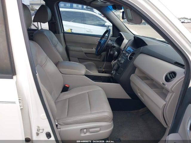 44986078 :رقم المزاد ، 5FNYF4H98DB039437 vin ، 2013 Honda Pilot Touring مزاد بيع