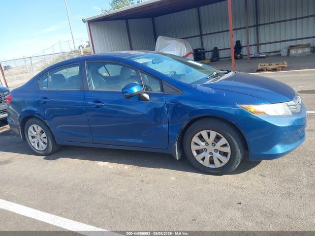 2012 Honda Civic Lx მანქანა იყიდება აუქციონზე, vin: 2HGFB2F52CH568805, აუქციონის ნომერი: 44986093