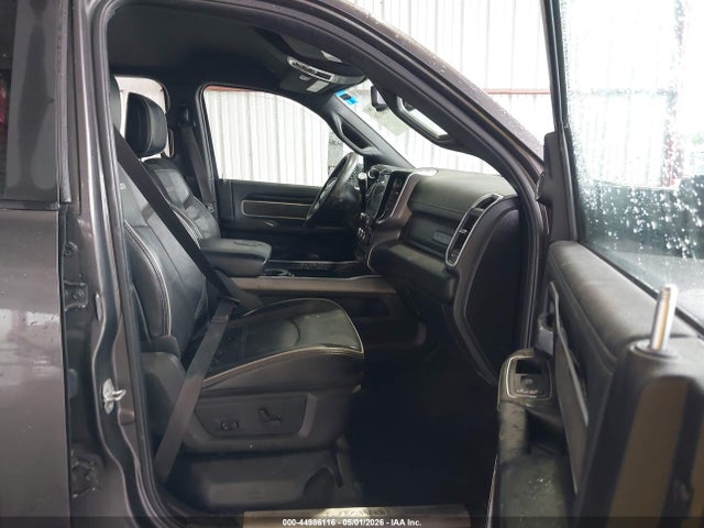 44986116 :رقم المزاد ، 3C63RRJL5NG177380 vin ، 2022 Ram 3500 Laramie  4x4 8' Box مزاد بيع