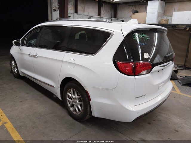Продажа на аукционе авто 2020 Chrysler Pacifica Touring L, vin: 2C4RC1BG8LR280727, номер лота: 44986129