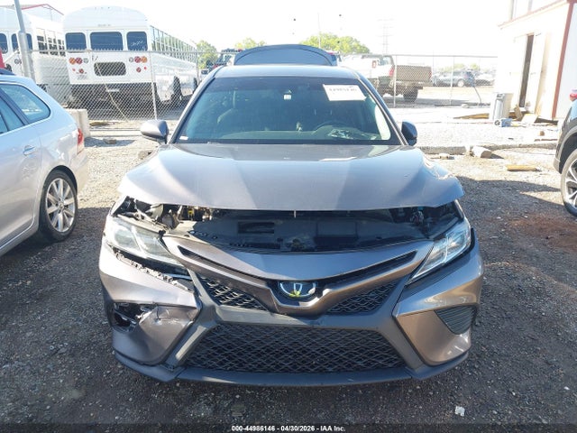 Aukcja sprzedaży 2018 Toyota Camry Se, vin: 4T1B11HK5JU017822, numer aukcji: 44986146