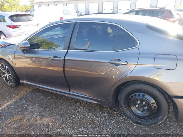 Aukcja sprzedaży 2018 Toyota Camry Se, vin: 4T1B11HK5JU017822, numer aukcji: 44986146