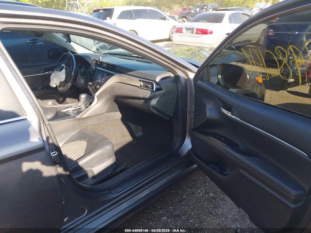 Aukcja sprzedaży 2018 Toyota Camry Se, vin: 4T1B11HK5JU017822, numer aukcji: 44986146