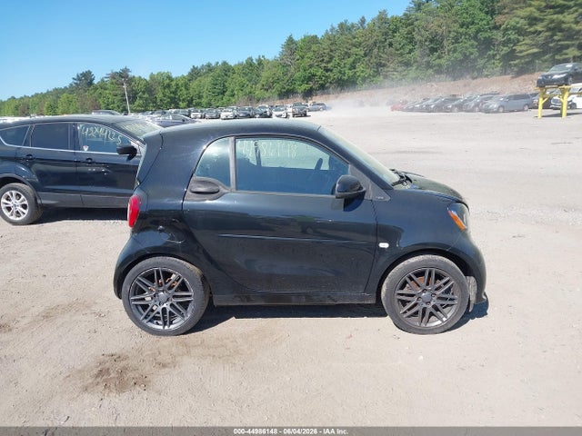 Smart Fortwo Prime 2017 WMEFJ5DA0HK172618 Image 14
