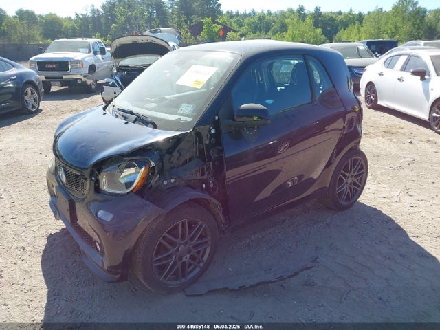 Smart Fortwo Prime 2017 WMEFJ5DA0HK172618 Image 2