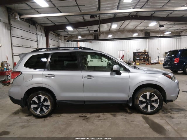 Продаж на аукціоні авто 2018 Subaru Forester 2.5i Limited, vin: JF2SJARC7JH476789, номер лоту: 44986191