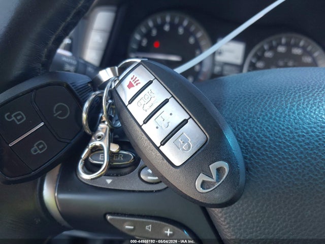 44986192 :رقم المزاد ، JN1BY1AR3GM270138 vin ، 2016 Infiniti Q70 3.7x مزاد بيع
