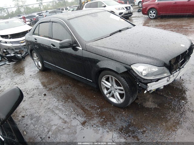 Продаж на аукціоні авто 2012 Mercedes-benz C 300 Sport 4matic, vin: WDDGF8BB0CR225437, номер лоту: 44986213