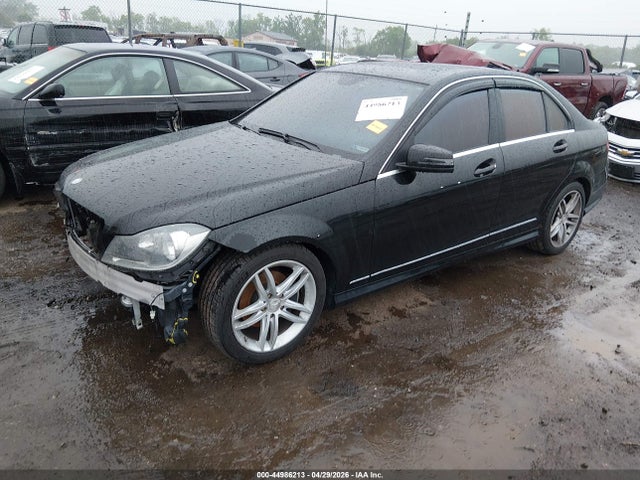 Продаж на аукціоні авто 2012 Mercedes-benz C 300 Sport 4matic, vin: WDDGF8BB0CR225437, номер лоту: 44986213