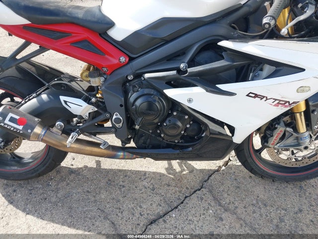 Auction sale of the 2013 Triumph Motorcycle Daytona 675/r, vin: SMTA02YK4DJ587505, lot number: 44986248