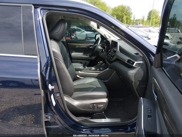 2022 Toyota Highlander Platinum მანქანა იყიდება აუქციონზე, vin: 5TDFZRBH5NS229706, აუქციონის ნომერი: 44986255