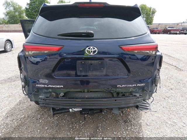 2022 Toyota Highlander Platinum მანქანა იყიდება აუქციონზე, vin: 5TDFZRBH5NS229706, აუქციონის ნომერი: 44986255