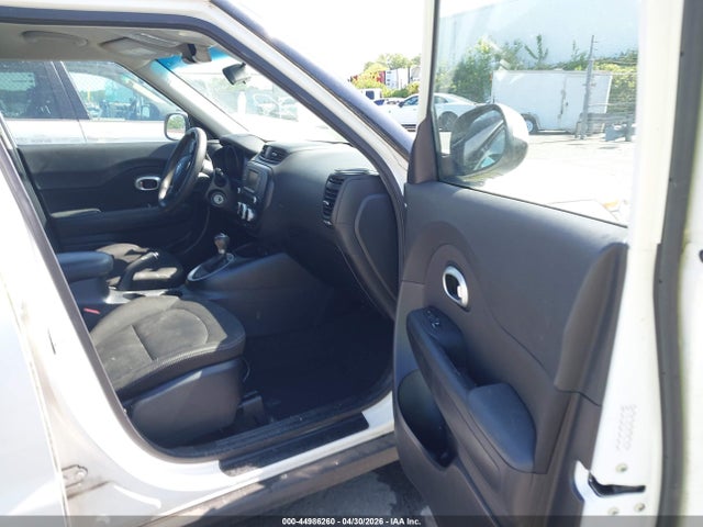 44986260 :رقم المزاد ، KNDJN2A29J7521499 vin ، 2018 Kia Soul مزاد بيع