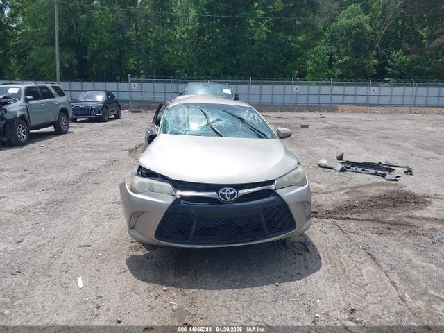 2016 Toyota Camry Se მანქანა იყიდება აუქციონზე, vin: 4T1BF1FK1GU557729, აუქციონის ნომერი: 44986288