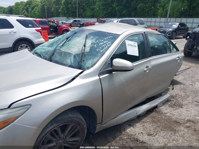 2016 Toyota Camry Se მანქანა იყიდება აუქციონზე, vin: 4T1BF1FK1GU557729, აუქციონის ნომერი: 44986288