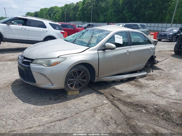 2016 Toyota Camry Se მანქანა იყიდება აუქციონზე, vin: 4T1BF1FK1GU557729, აუქციონის ნომერი: 44986288