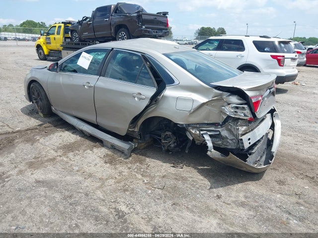 2016 Toyota Camry Se მანქანა იყიდება აუქციონზე, vin: 4T1BF1FK1GU557729, აუქციონის ნომერი: 44986288