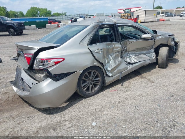 2016 Toyota Camry Se მანქანა იყიდება აუქციონზე, vin: 4T1BF1FK1GU557729, აუქციონის ნომერი: 44986288