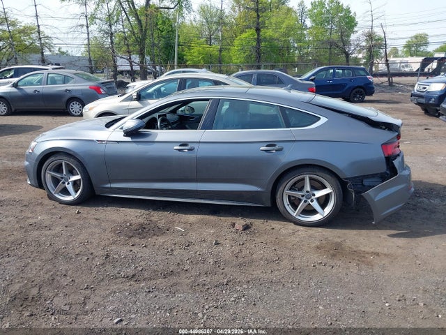 44986307 :رقم المزاد ، WAUENCF57KA043658 vin ، 2019 Audi A5 45 Premium مزاد بيع