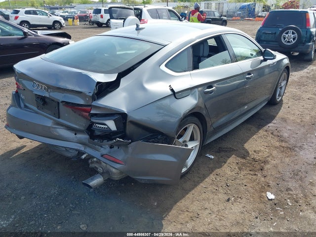 44986307 :رقم المزاد ، WAUENCF57KA043658 vin ، 2019 Audi A5 45 Premium مزاد بيع