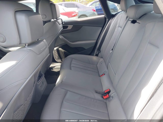 44986307 :رقم المزاد ، WAUENCF57KA043658 vin ، 2019 Audi A5 45 Premium مزاد بيع