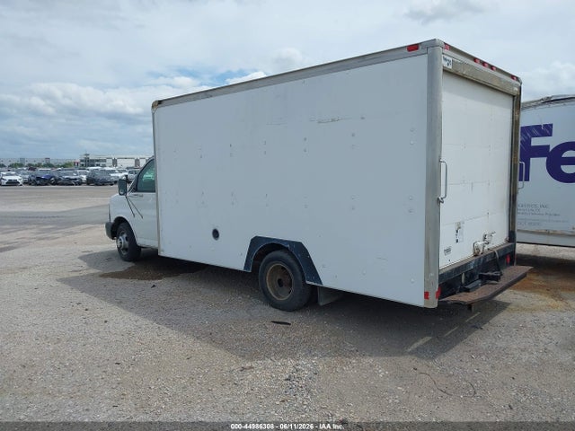 Auction sale of the 2007 Chevrolet Express Cutaway Work Van, vin: 1GBJG31U771140199, lot number: 44986308