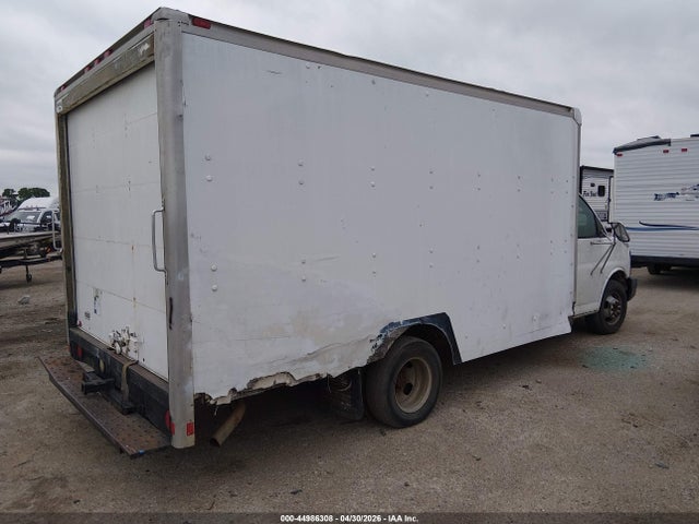 Auction sale of the 2007 Chevrolet Express Cutaway Work Van, vin: 1GBJG31U771140199, lot number: 44986308