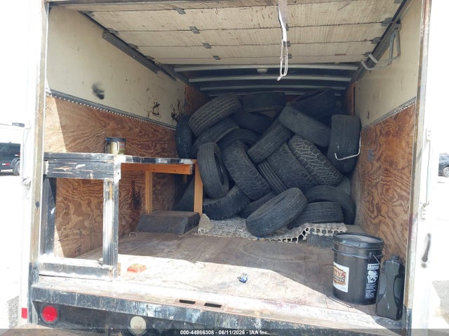 Auction sale of the 2007 Chevrolet Express Cutaway Work Van, vin: 1GBJG31U771140199, lot number: 44986308