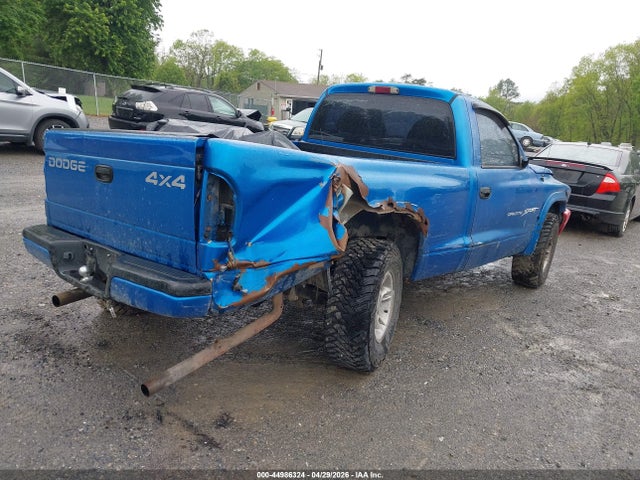 44986324 :رقم المزاد ، 1B7GG26Y9XS203258 vin ، 1999 Dodge Dakota Slt/sport مزاد بيع