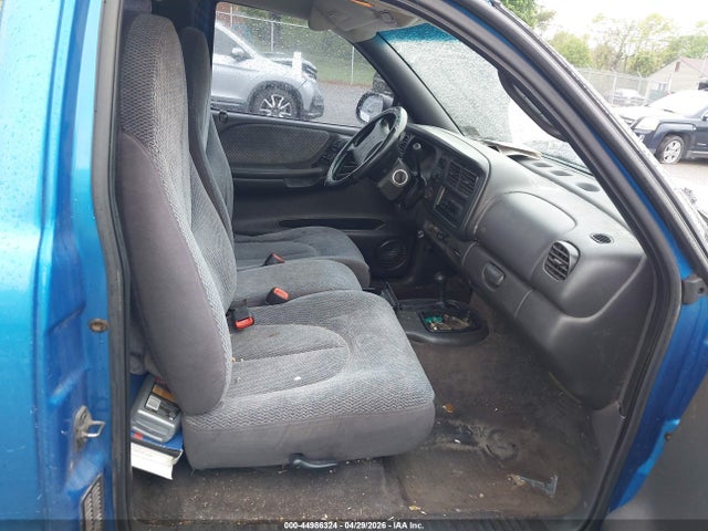 44986324 :رقم المزاد ، 1B7GG26Y9XS203258 vin ، 1999 Dodge Dakota Slt/sport مزاد بيع