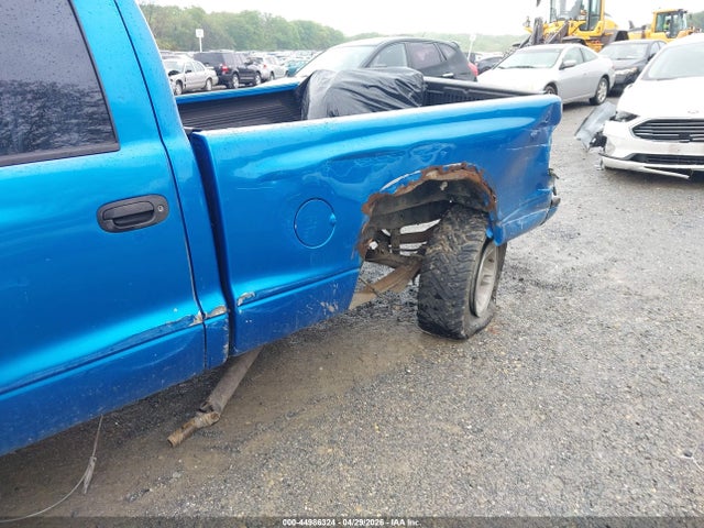 44986324 :رقم المزاد ، 1B7GG26Y9XS203258 vin ، 1999 Dodge Dakota Slt/sport مزاد بيع