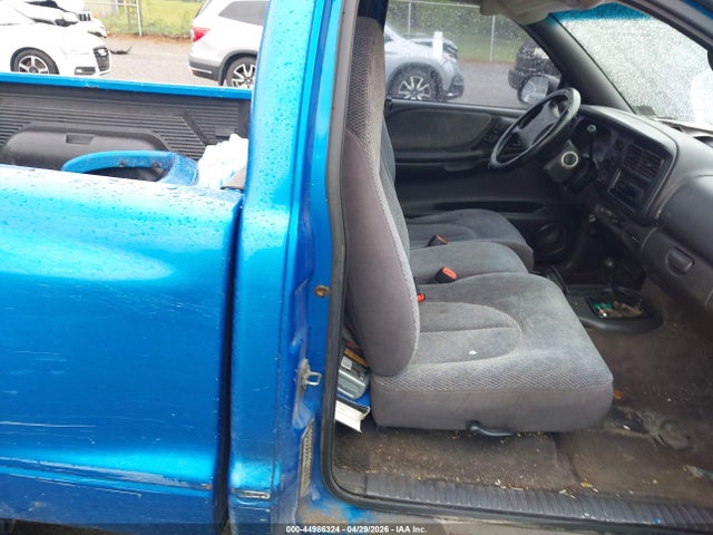 44986324 :رقم المزاد ، 1B7GG26Y9XS203258 vin ، 1999 Dodge Dakota Slt/sport مزاد بيع
