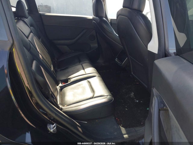 44986327 :رقم المزاد ، 7SAYGDEE7NF386972 vin ، 2022 Tesla Model Y Long Range Dual Motor All-wheel Drive مزاد بيع