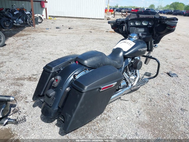 2017 Harley-davidson Flhx Street Glide მანქანა იყიდება აუქციონზე, vin: 1HD1KBC1XHB694662, აუქციონის ნომერი: 44986333