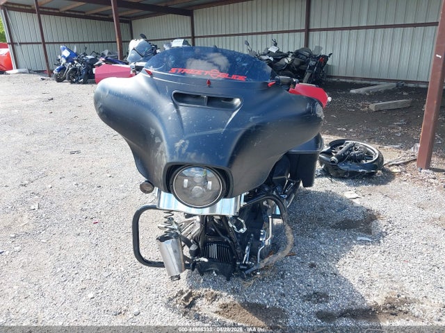 2017 Harley-davidson Flhx Street Glide მანქანა იყიდება აუქციონზე, vin: 1HD1KBC1XHB694662, აუქციონის ნომერი: 44986333