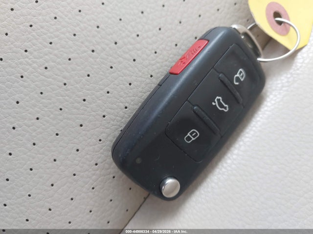 44986334 :رقم المزاد ، WVGBV7AX3GW037416 vin ، 2016 Volkswagen Tiguan Se مزاد بيع