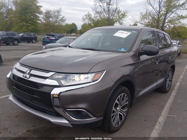 Продаж на аукціоні авто 2018 Mitsubishi Outlander Es/le/se/sel, vin: JA4AZ3A30JZ068228, номер лоту: 44986376