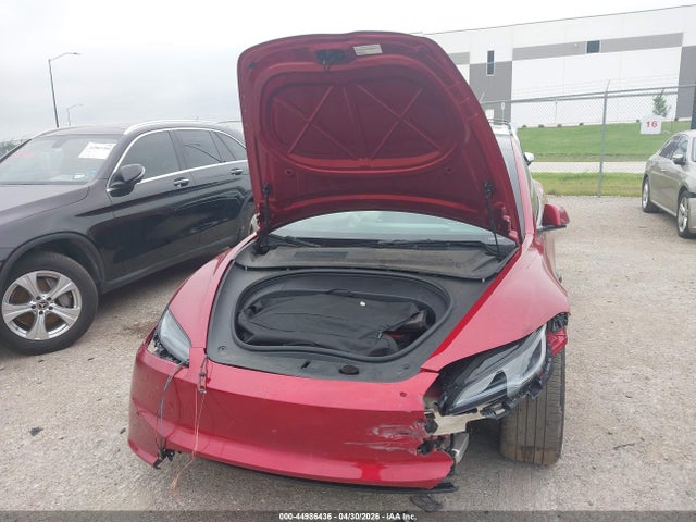 2024 Tesla Model 3 Long Range Dual Motor All-wheel Drive მანქანა იყიდება აუქციონზე, vin: 5YJ3E1EBXRF815108, აუქციონის ნომერი: 44986436