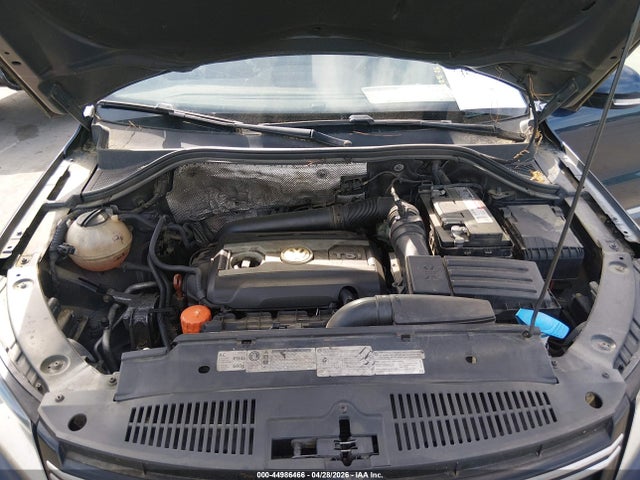 44986466 :رقم المزاد ، WVGBV7AX8CW607307 vin ، 2012 Volkswagen Tiguan Se مزاد بيع