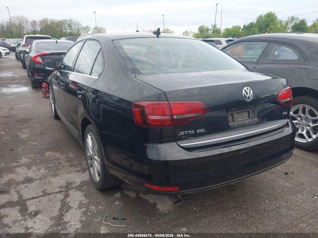 2017 Volkswagen Jetta 1.8t Sel/1.8t Sel Premium მანქანა იყიდება აუქციონზე, vin: 3VWL17AJ0HM399900, აუქციონის ნომერი: 44986476