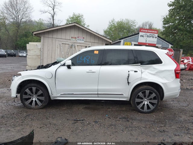 2024 Volvo Xc90 Recharge Plug-in Hybrid T8 Ultimate Bright Theme 7-seater მანქანა იყიდება აუქციონზე, vin: YV4H60CF0R1217473, აუქციონის ნომერი: 44986486