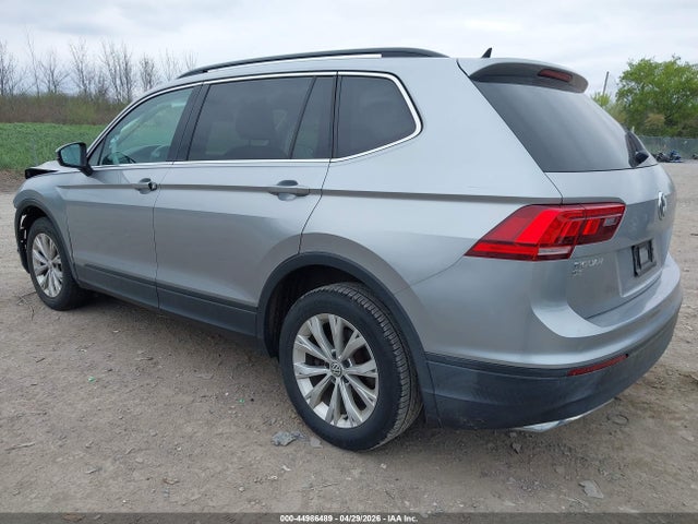Продаж на аукціоні авто 2019 Volkswagen Tiguan 2.0t Se/2.0t Sel/2.0t Sel R-line/2.0t Sel R-line Black, vin: 3VV2B7AX5KM076886, номер лоту: 44986489